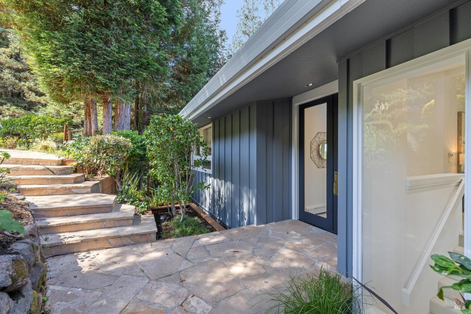 295 Crown Rd