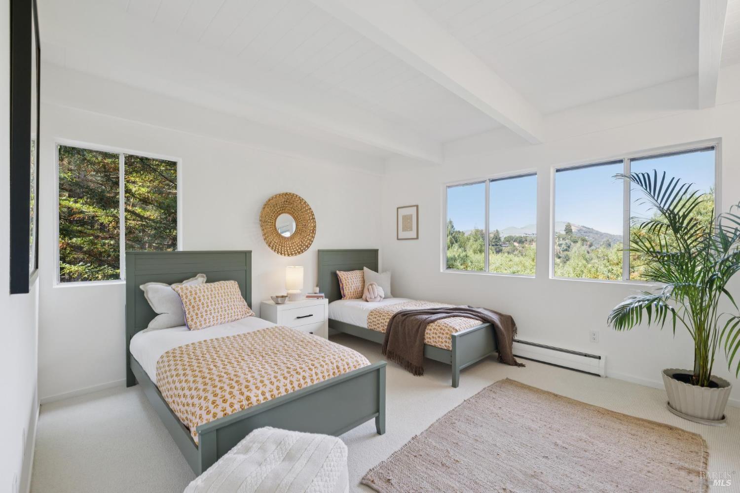 295 Crown Rd