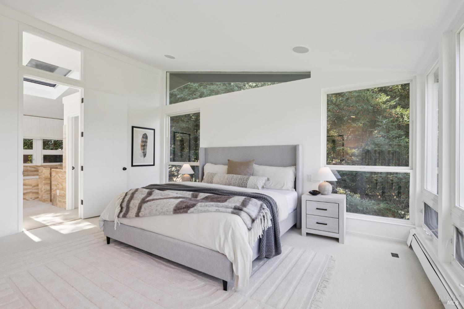 295 Crown Rd