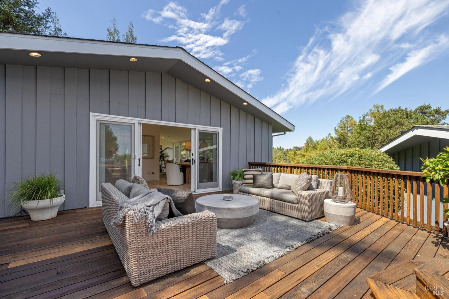 295 Crown Rd