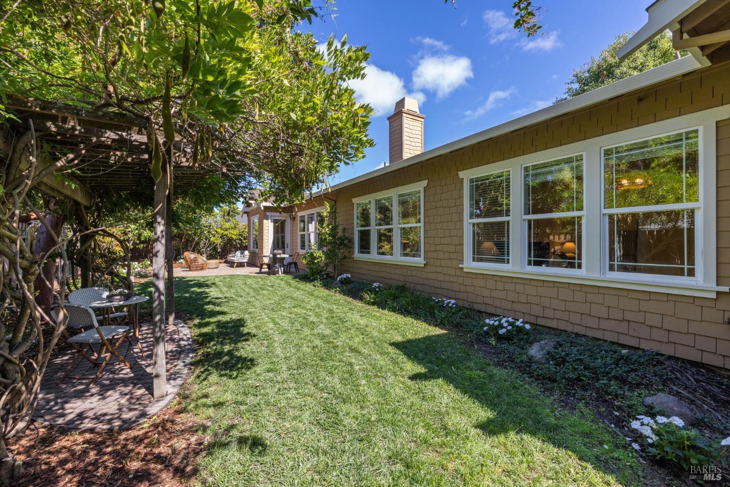 221 Spindle Ct
