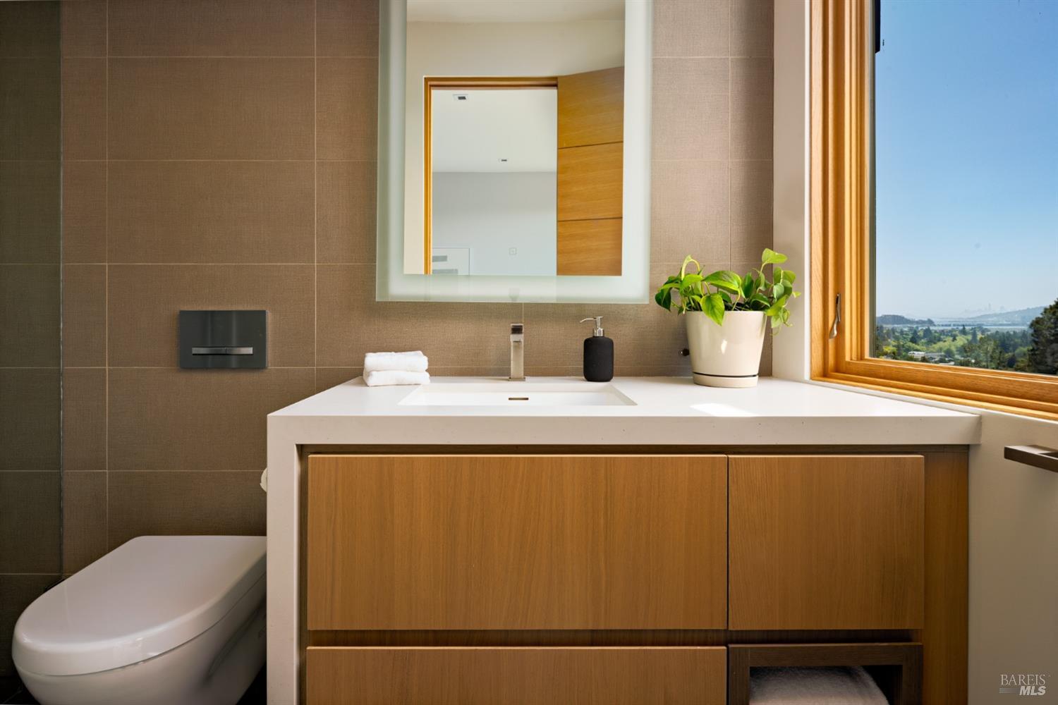 2 Upper Alcatraz Place