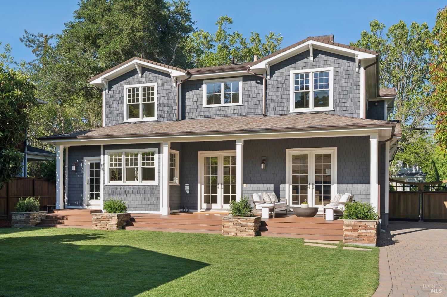 124 Sycamore Avenue