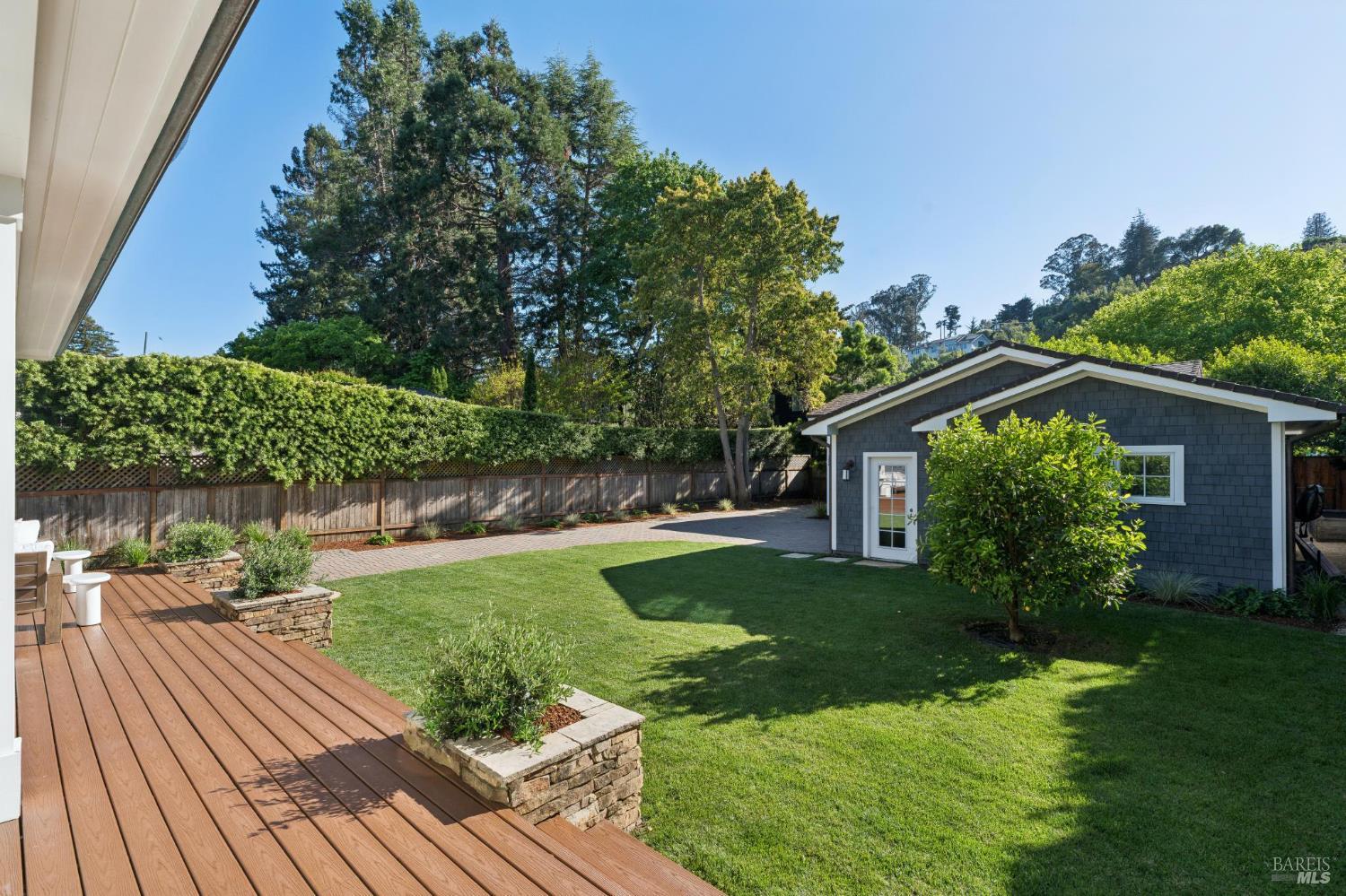 124 Sycamore Avenue