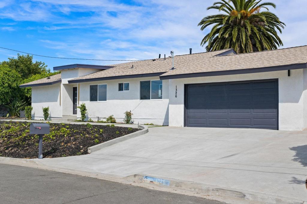 1326 Crestridge Drive