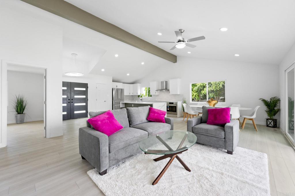 1326 Crestridge Drive