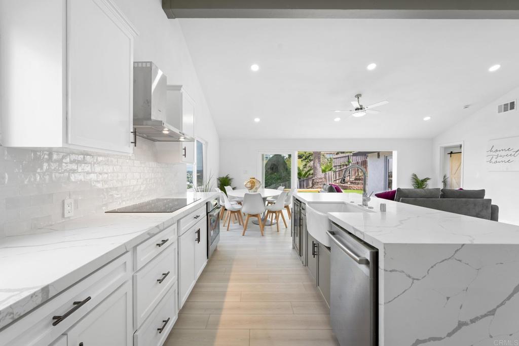 1326 Crestridge Drive