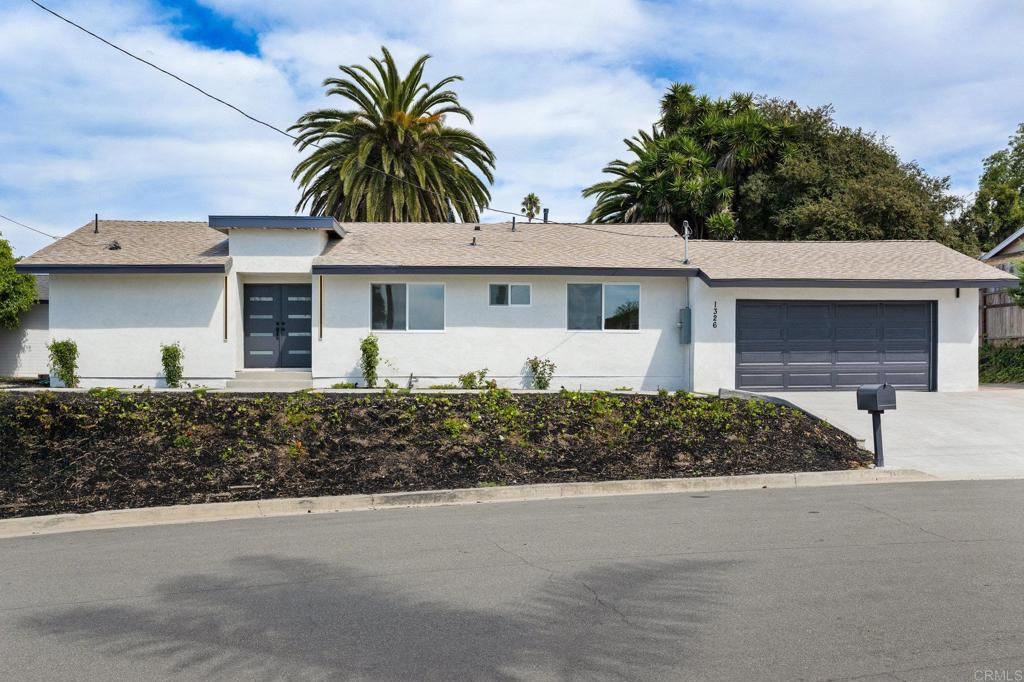 1326 Crestridge Drive