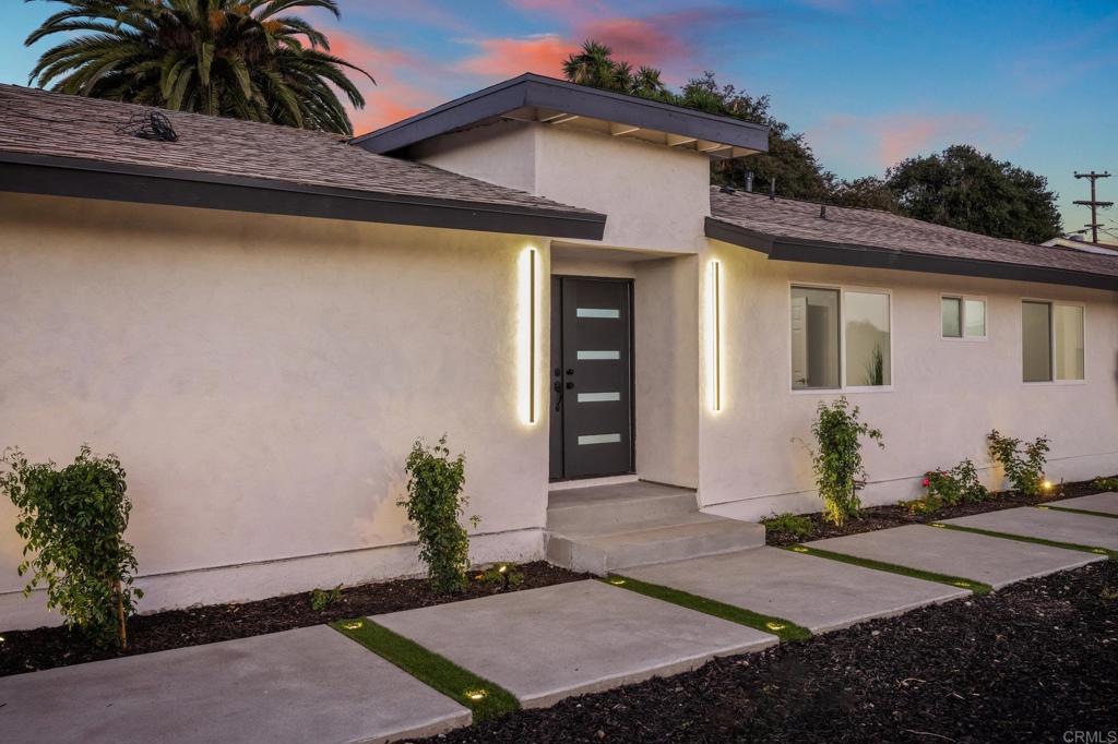 1326 Crestridge Drive