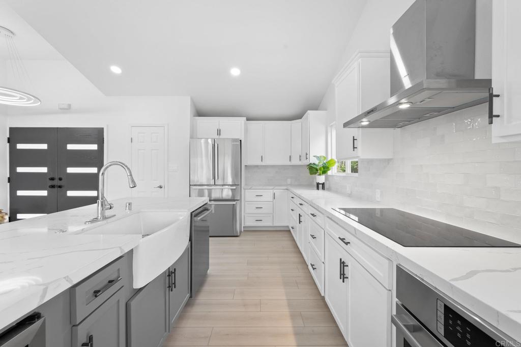 1326 Crestridge Drive