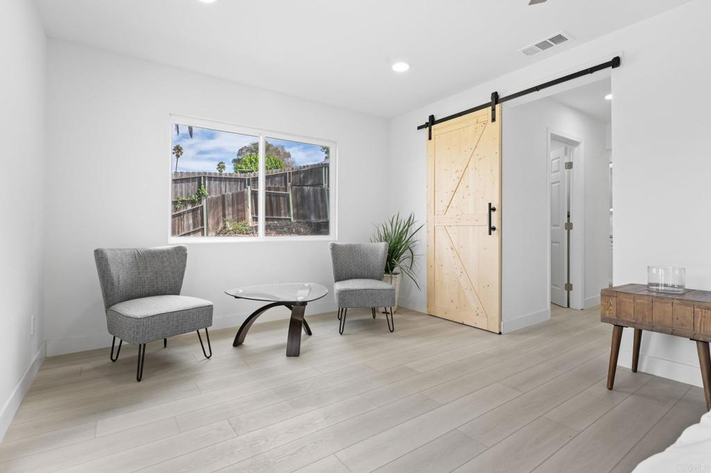 1326 Crestridge Drive