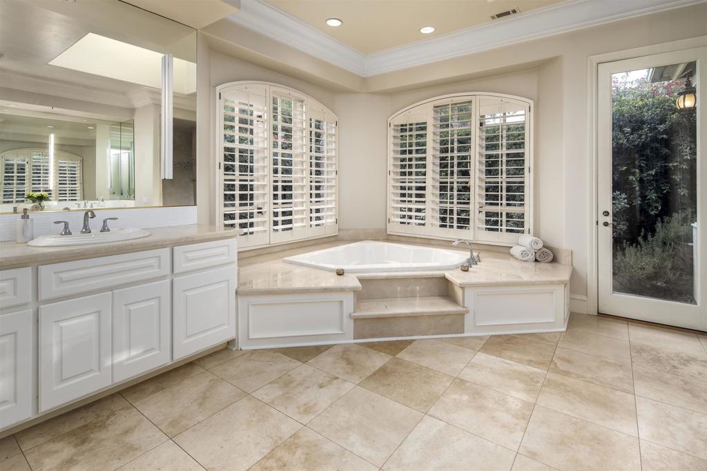 6016 Via Canada Del Osito