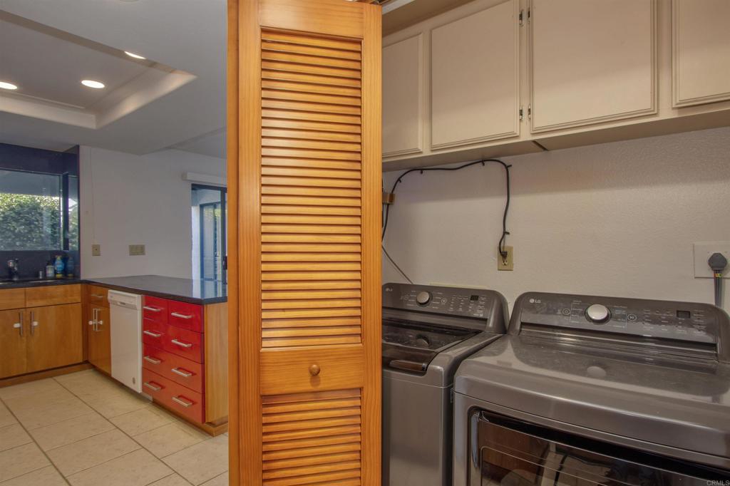 534 VIA DE LA VALLE I