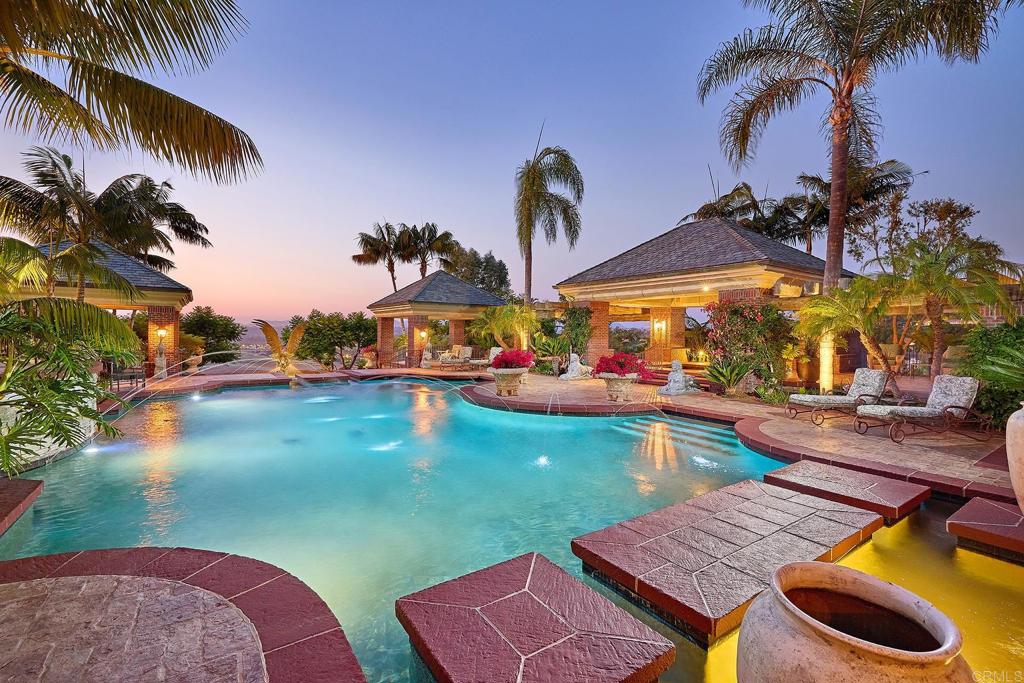 5893 Winland Hills Dr