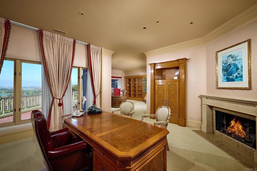 5893 Winland Hills Dr
