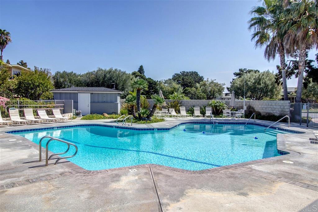 640 W Solana Circle 13