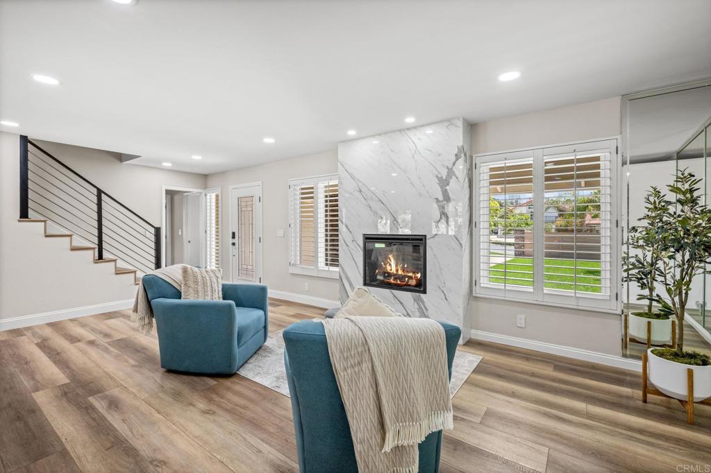 325 Santa Helena Drive