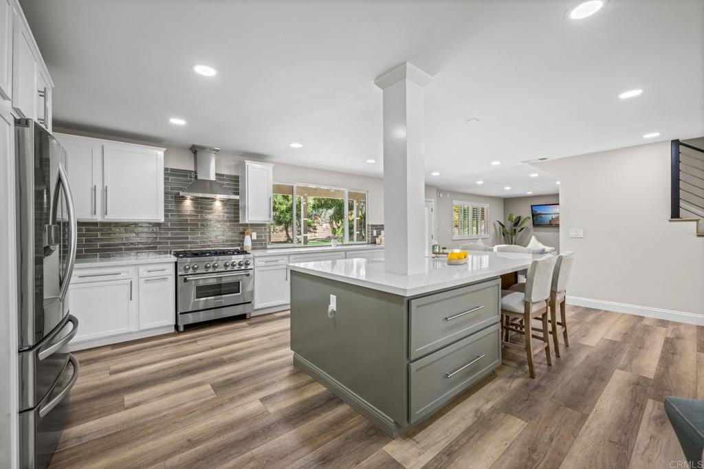 325 Santa Helena Drive