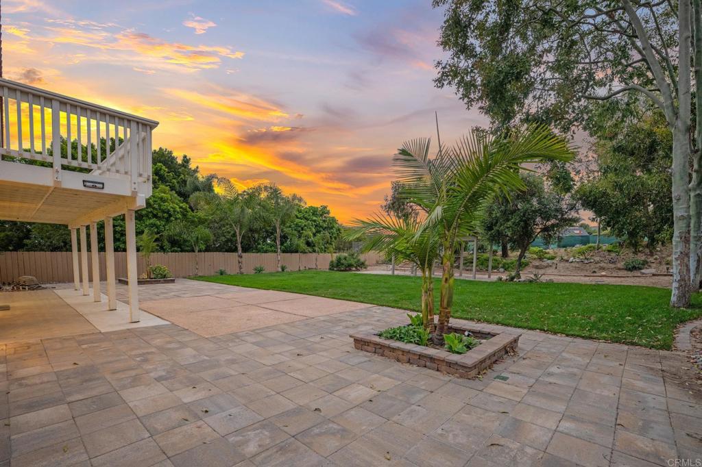 325 Santa Helena Drive