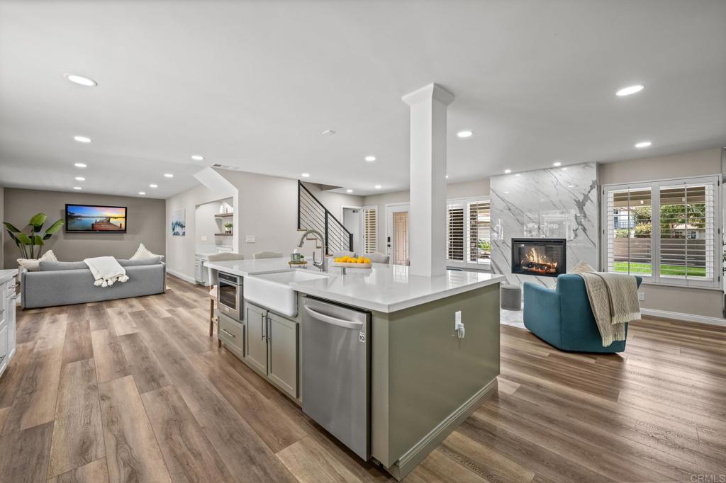 325 Santa Helena Drive