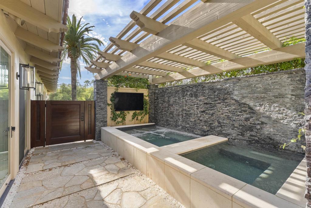 6853 Rancho Valencia Rd.