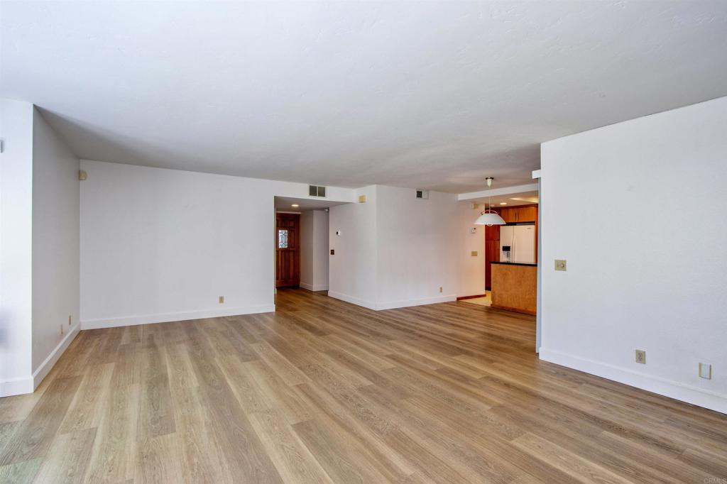 534 Via De La Valle I