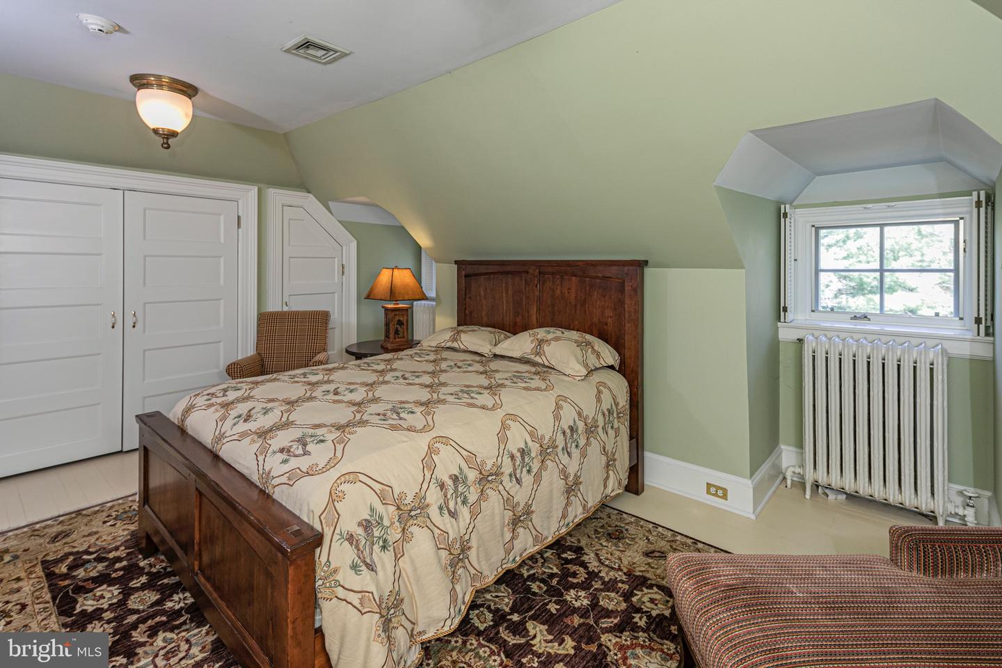 129 Hodge Rd