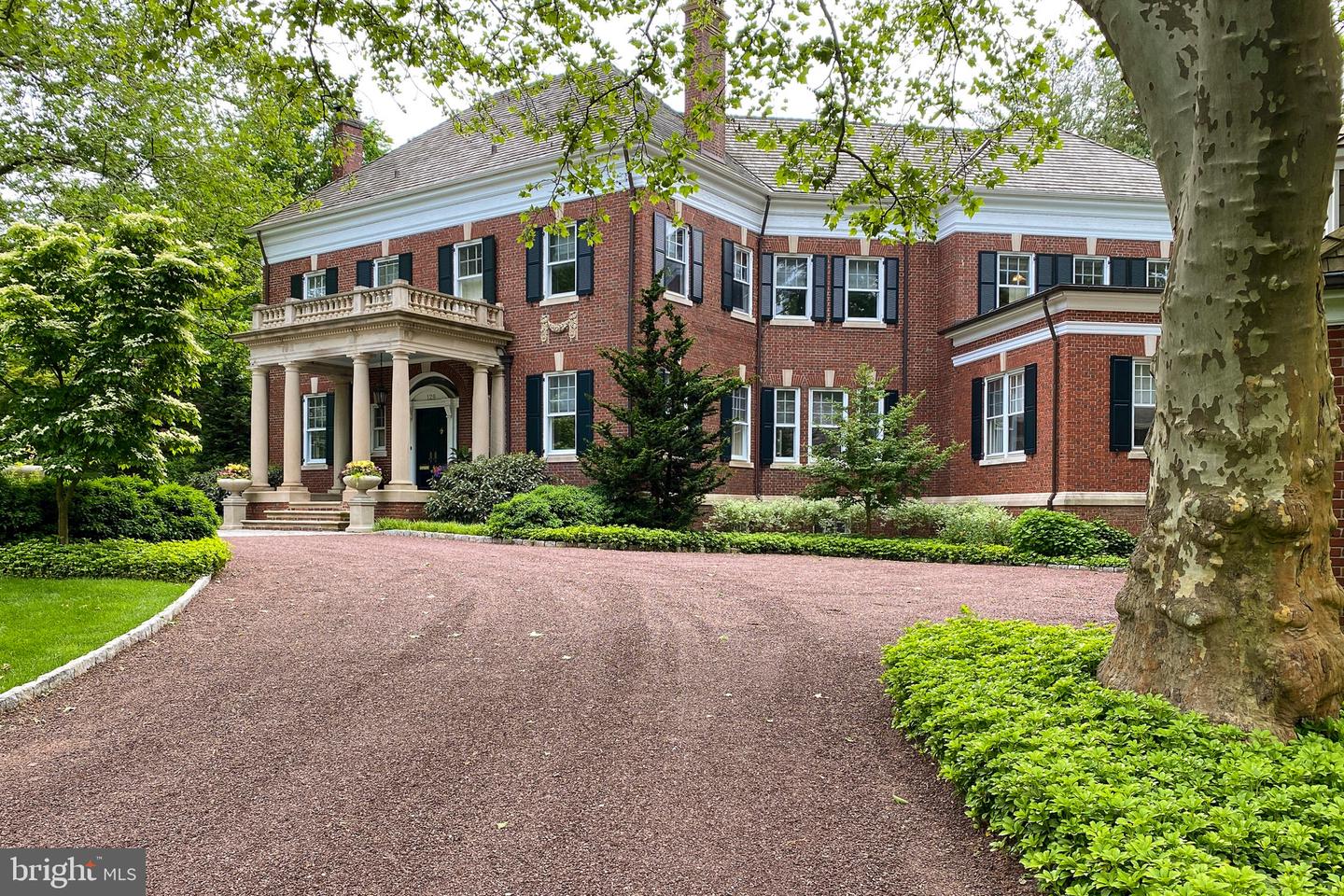 129 Hodge Rd