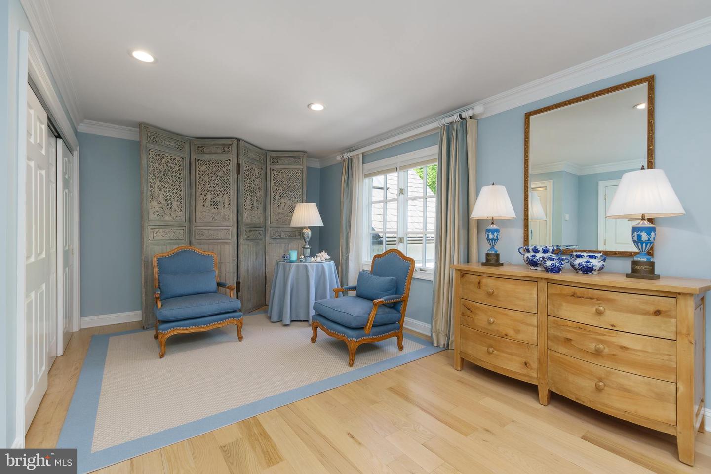 25 Oakridge Ct