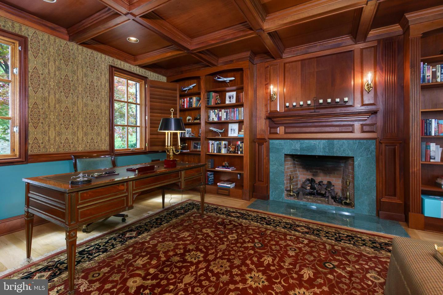 25 Oakridge Ct