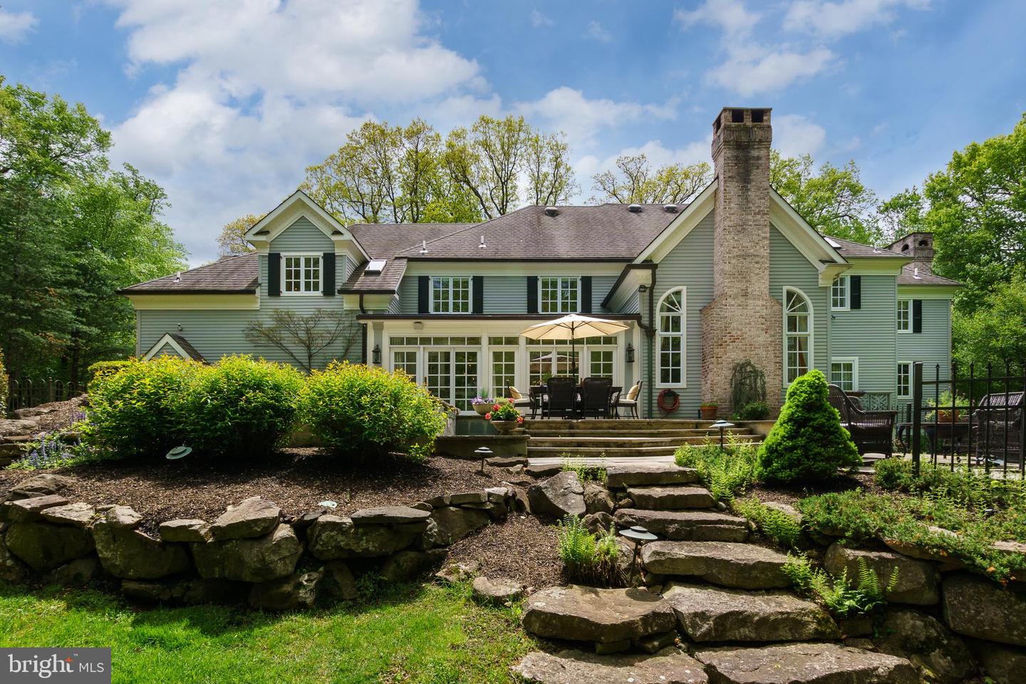 25 Oakridge Ct