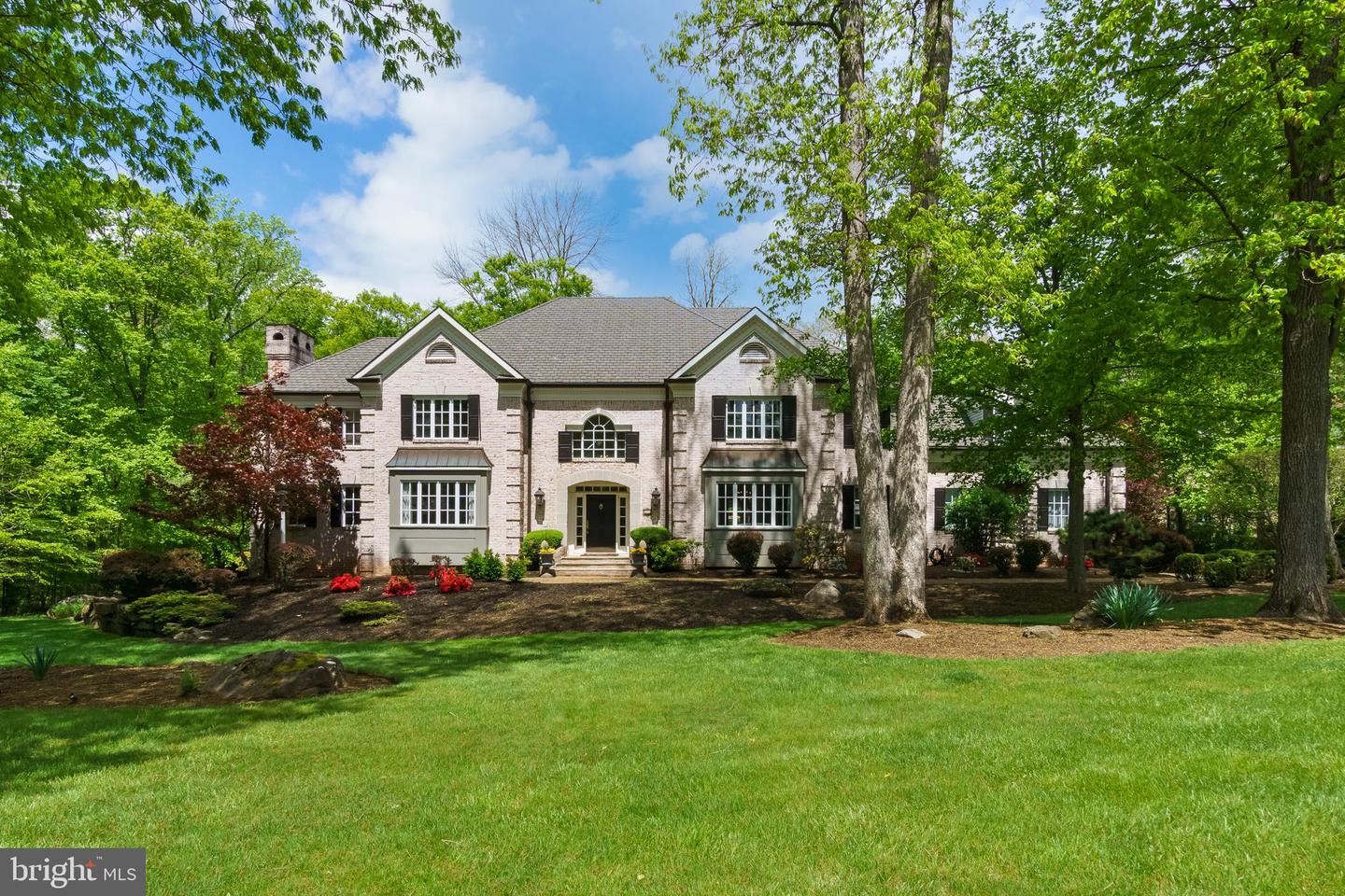25 Oakridge Ct
