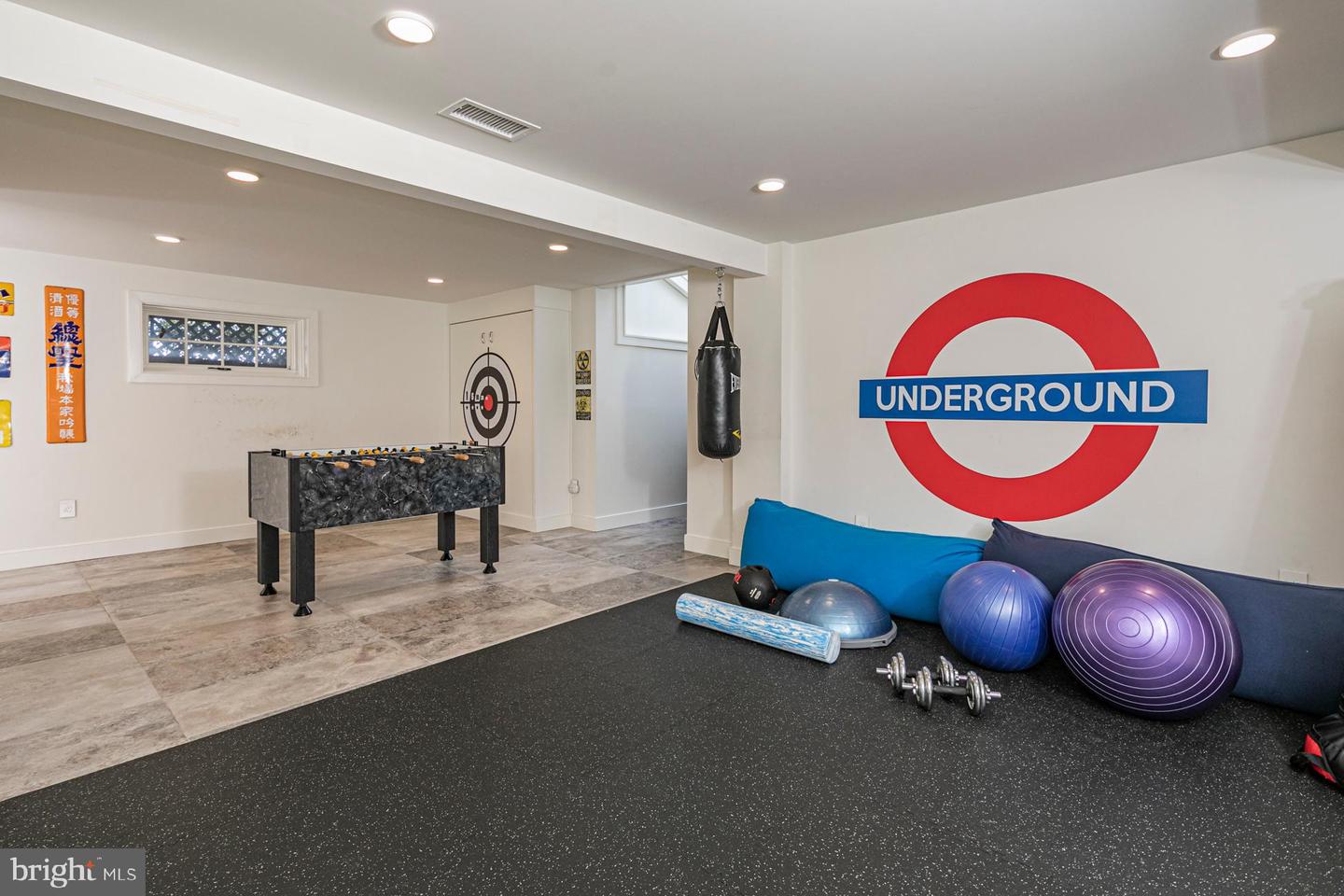 555 Province Line Rd