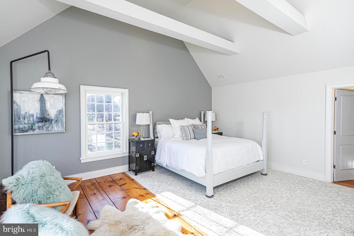 555 Province Line Rd