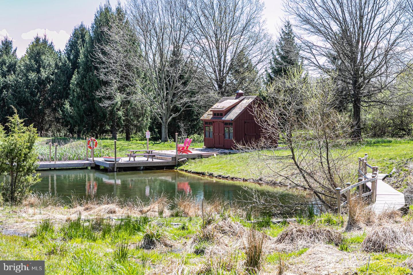 555 Province Line Rd