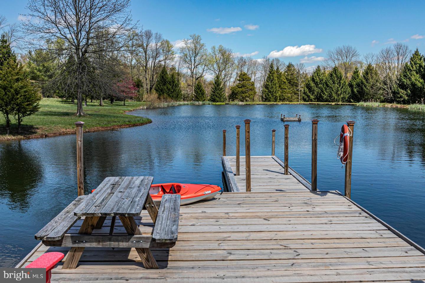 555 Province Line Rd