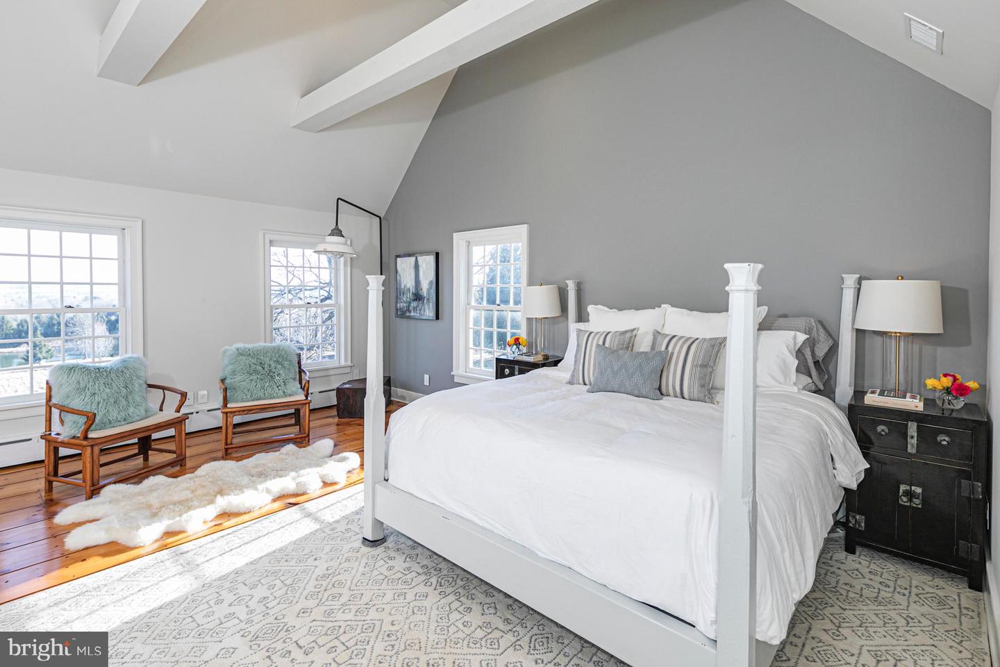 555 Province Line Rd