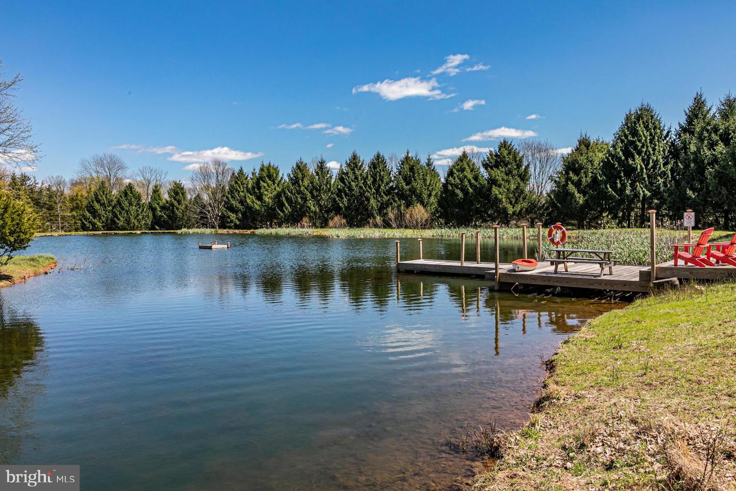 555 Province Line Rd