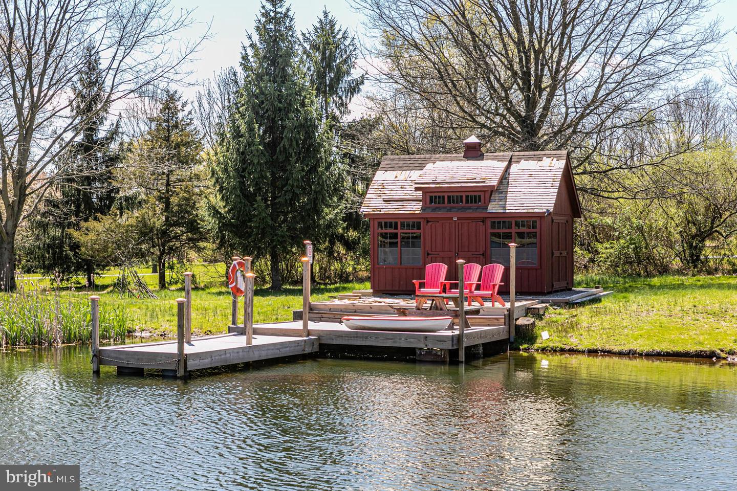 555 Province Line Rd