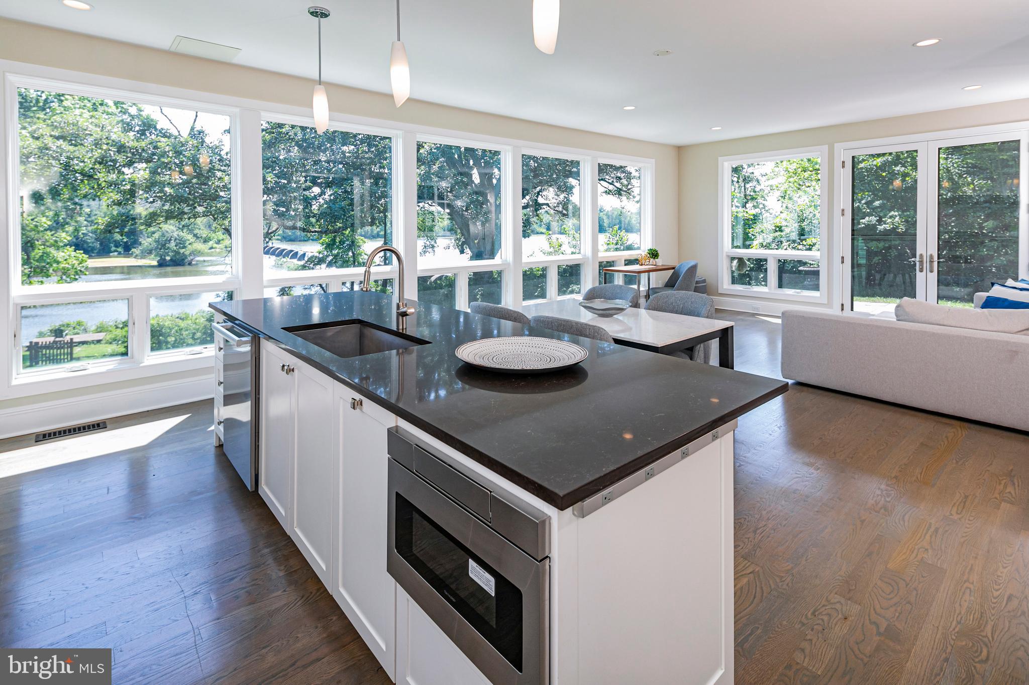 1041 Princeton Kingston Road