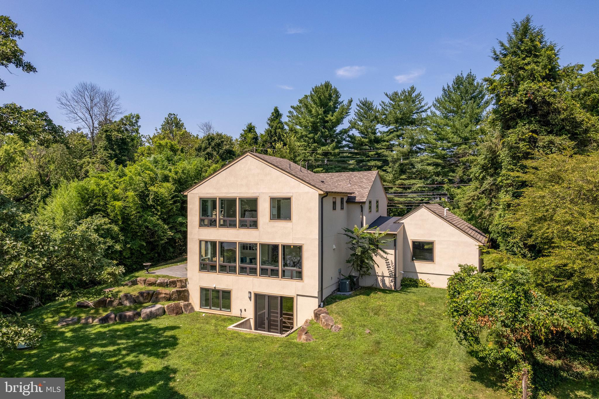1041 Princeton Kingston Road