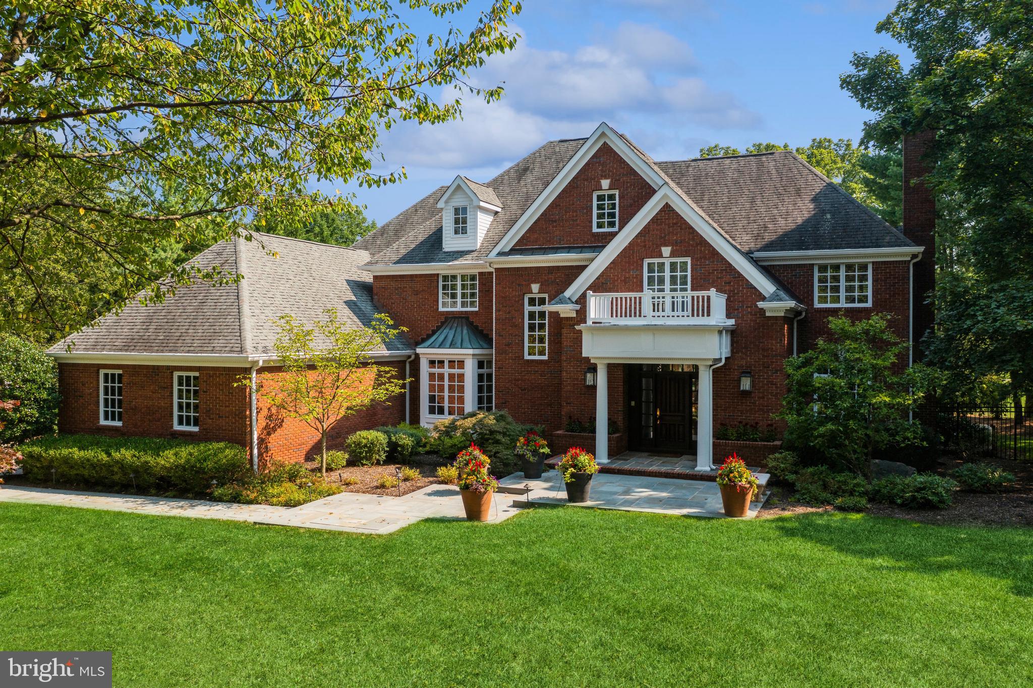 49 Maybury Hill Rd