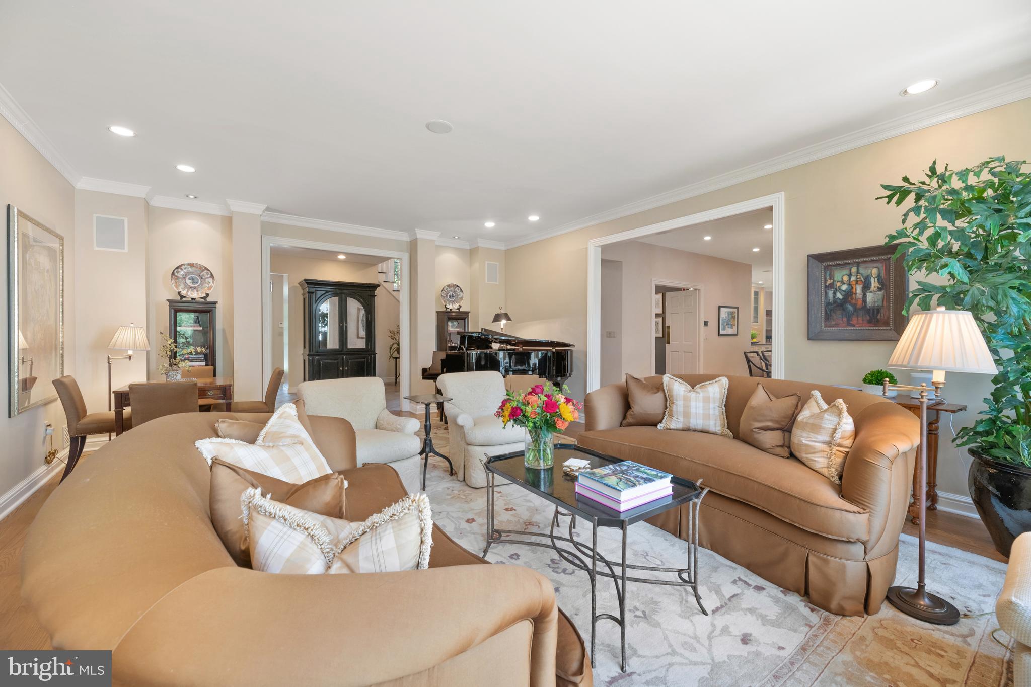 49 Maybury Hill Rd