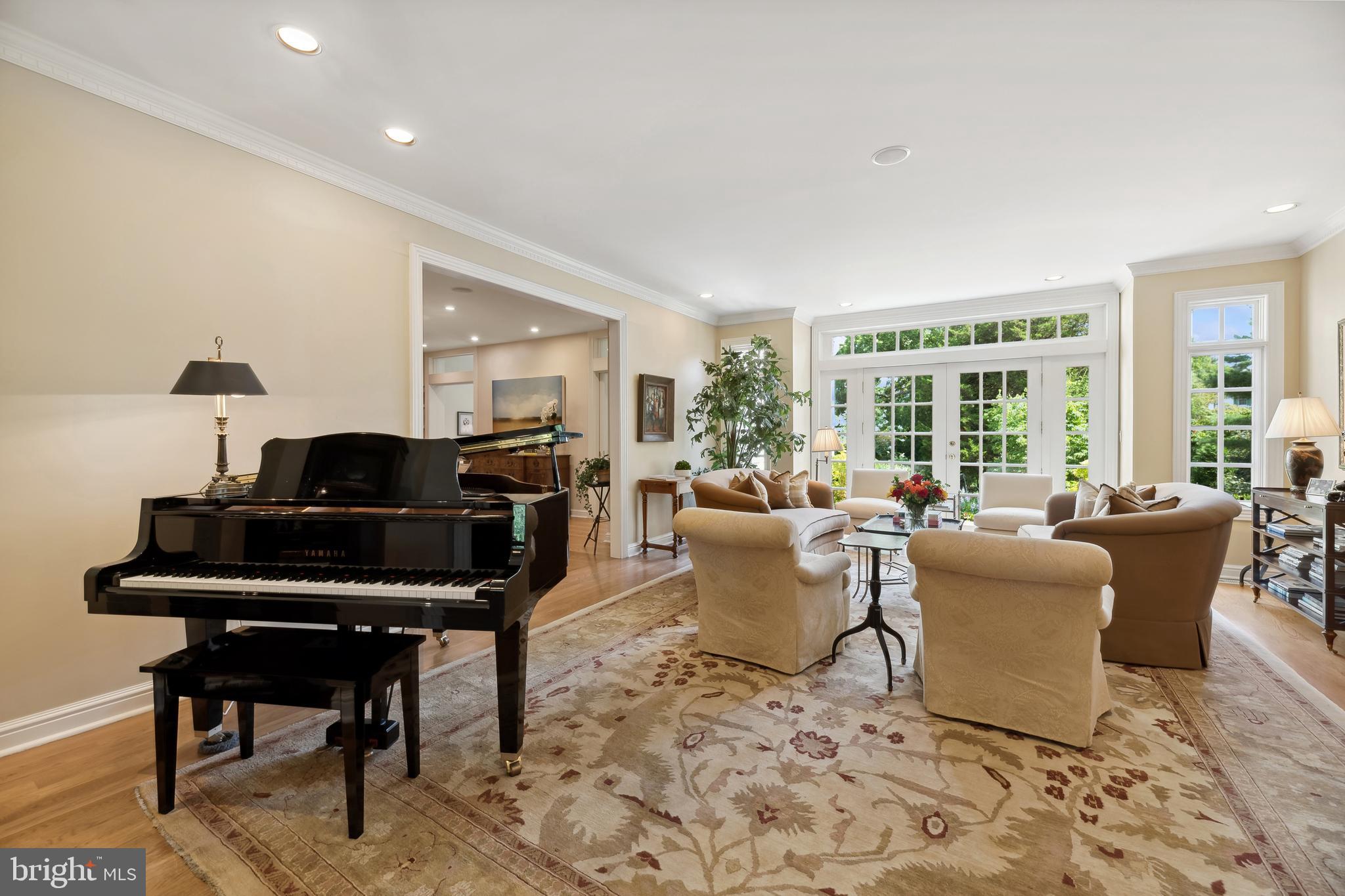 49 Maybury Hill Rd