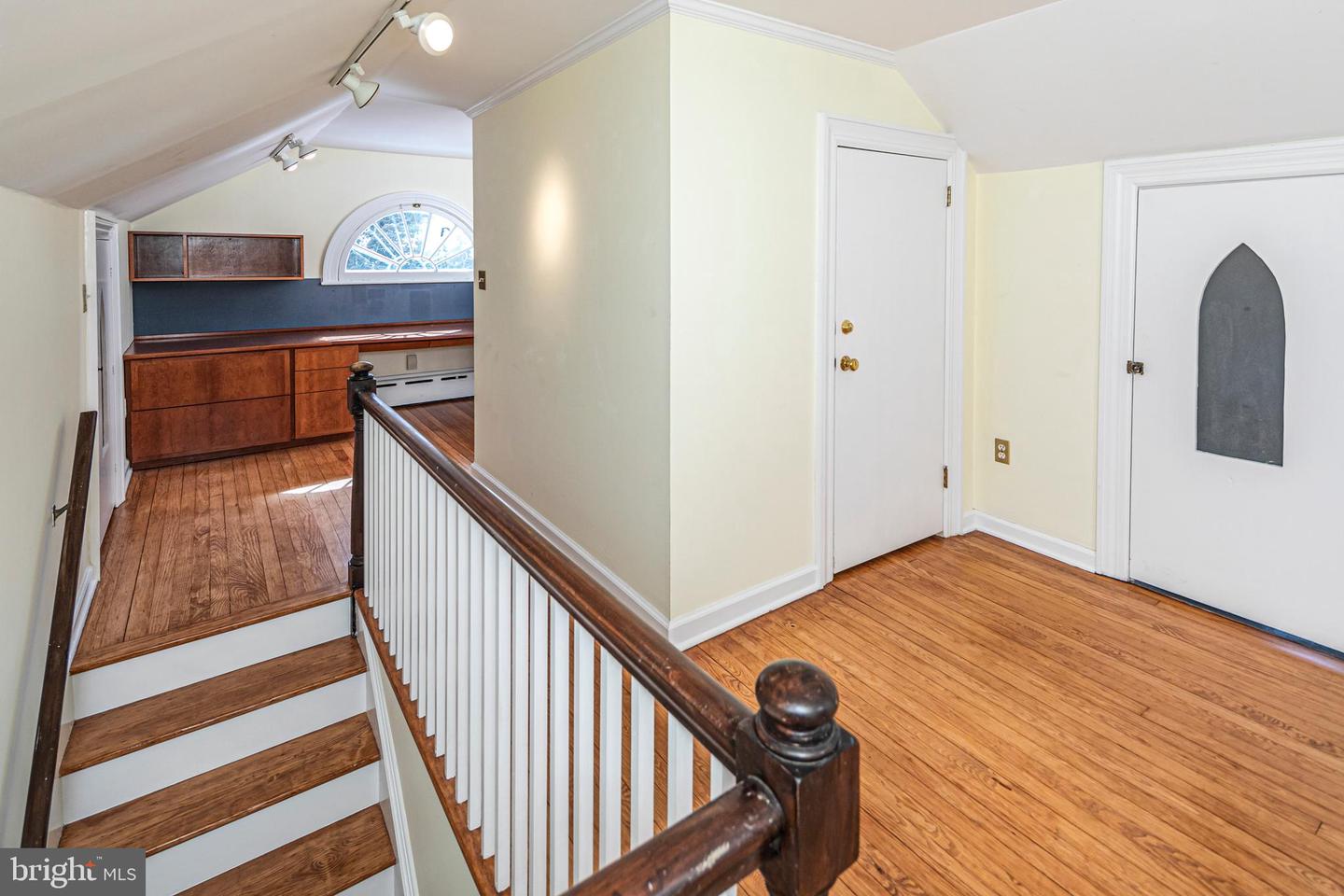 12 Boudinot St