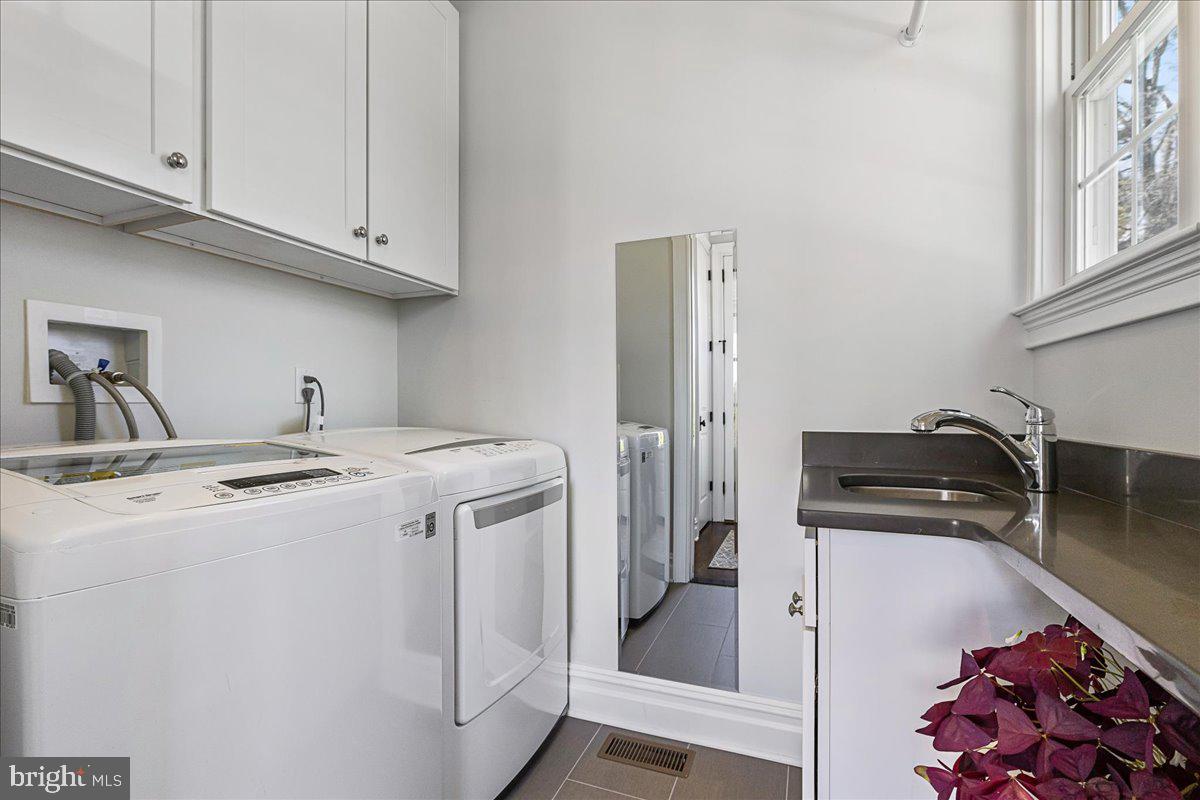 72 Murray Pl