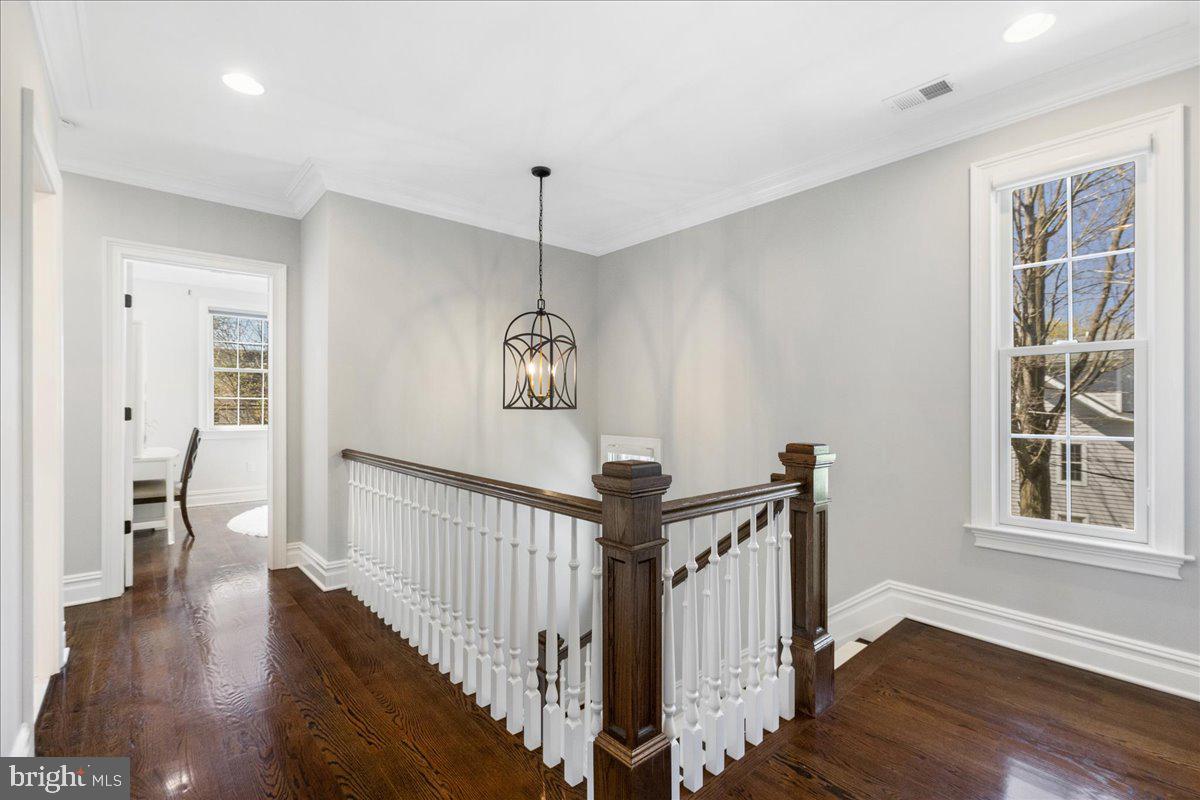 72 Murray Pl
