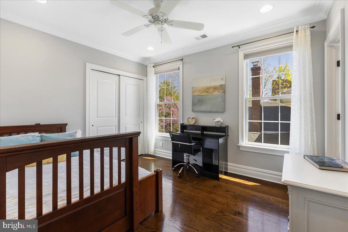 72 Murray Pl