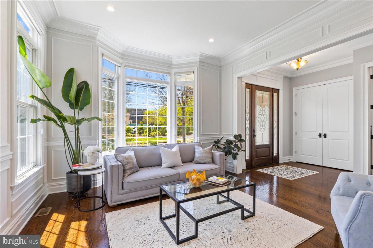 72 Murray Pl