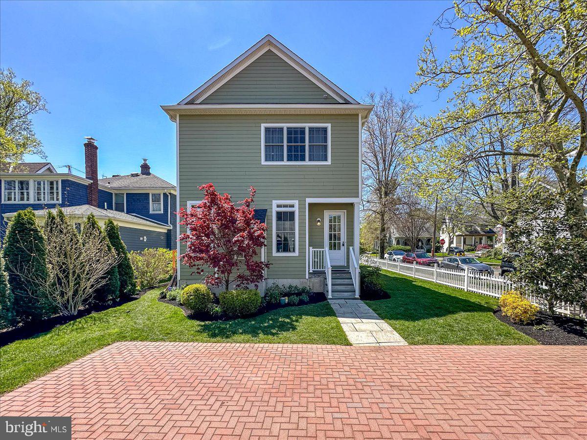72 Murray Pl